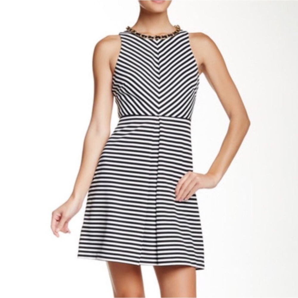 Jessica Simpson Fit & Flare Black & White Striped Dress women’s size 4